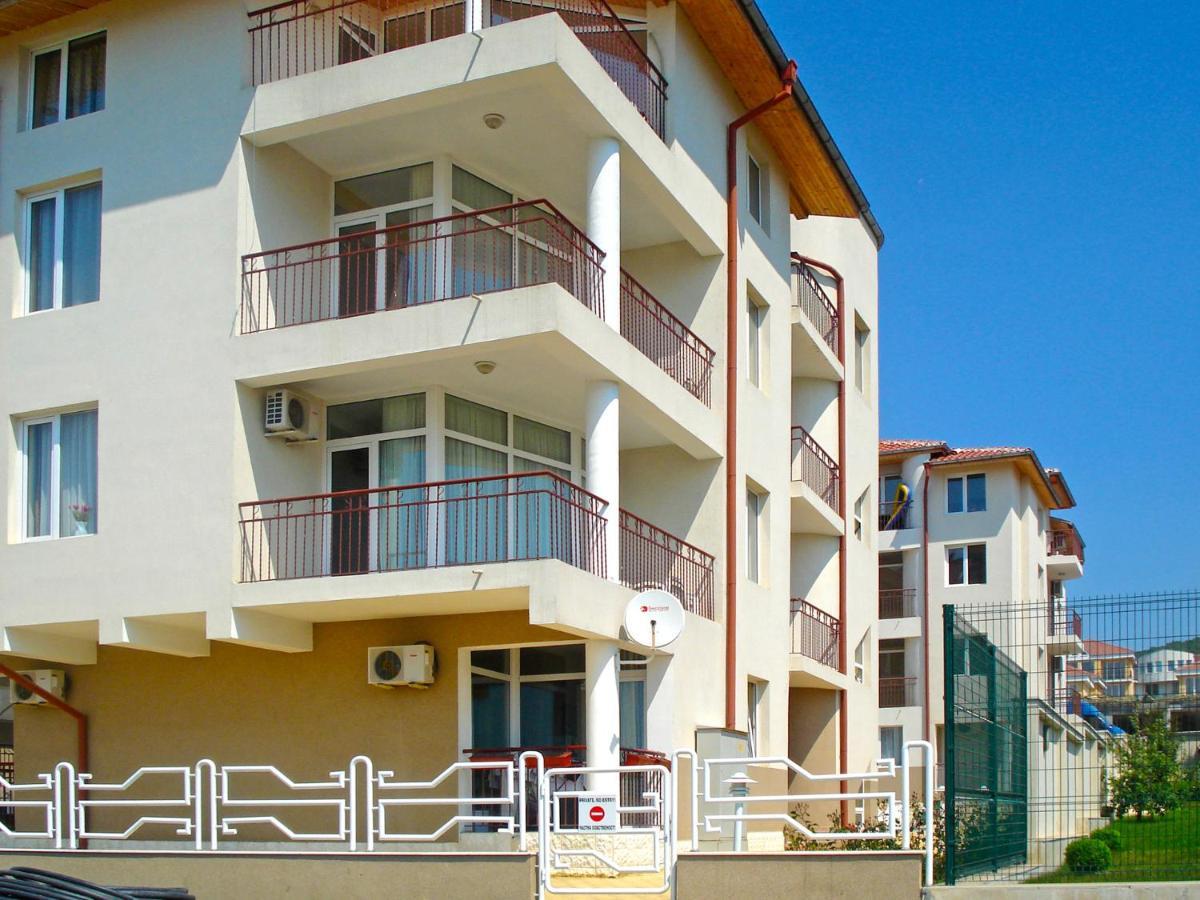Beachfront Havana Sveti Vlas Esterno foto